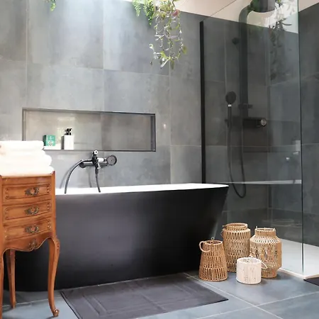 De Charme à La Campagne&spa Privatif Pour Deux Affittacamere 3*